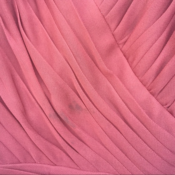 Only worn once for a wedding - Picture 8 of 8